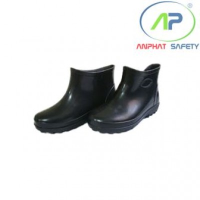 Ủng lùn TGP màu trắng 15Cm size 37 (9)